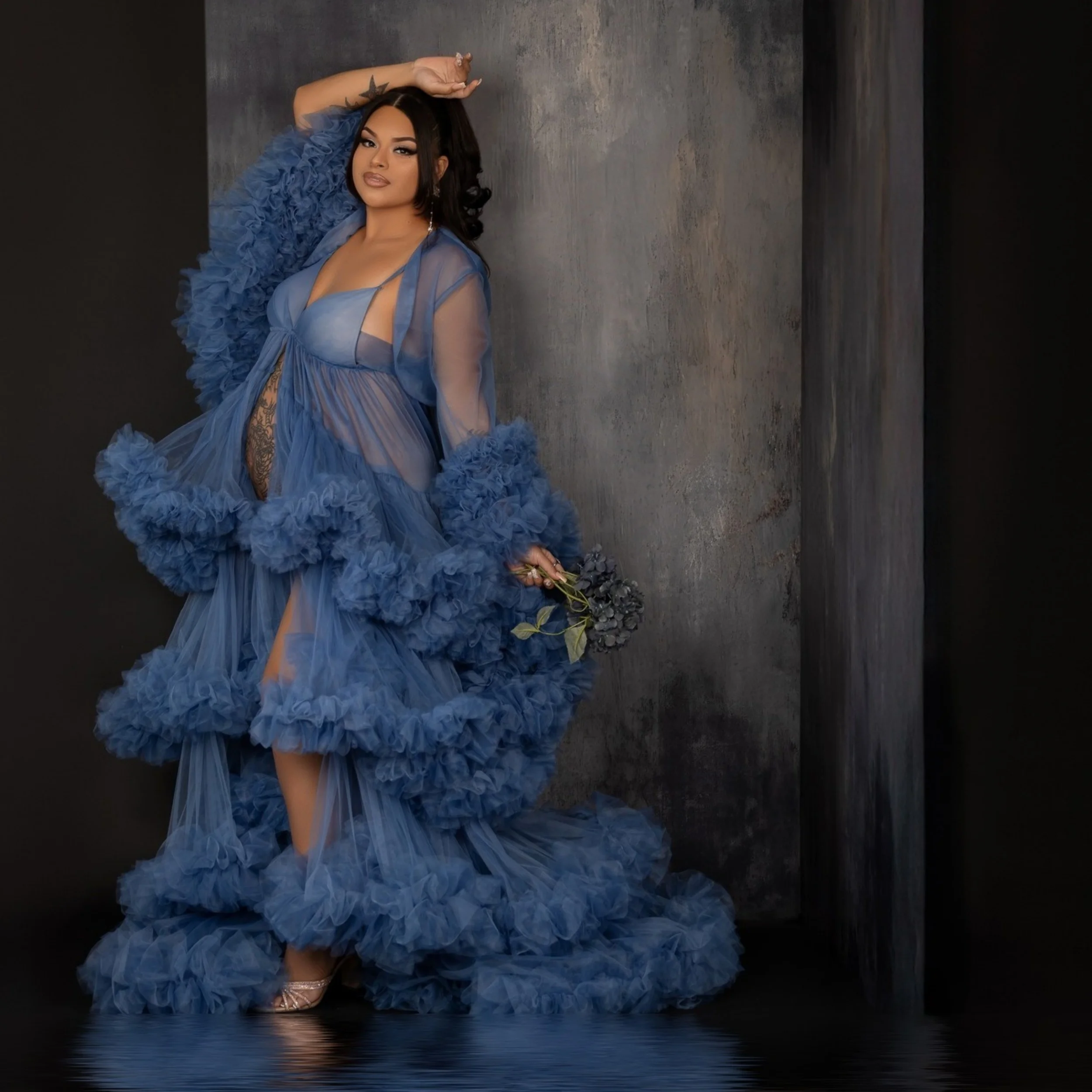 A Line الأزرق الأمومة الجلباب مثير الخامس الرقبة المتدرج تكدرت فساتين النساء الحوامل شير مخصص التصوير فساتين استحمام الطفل #1