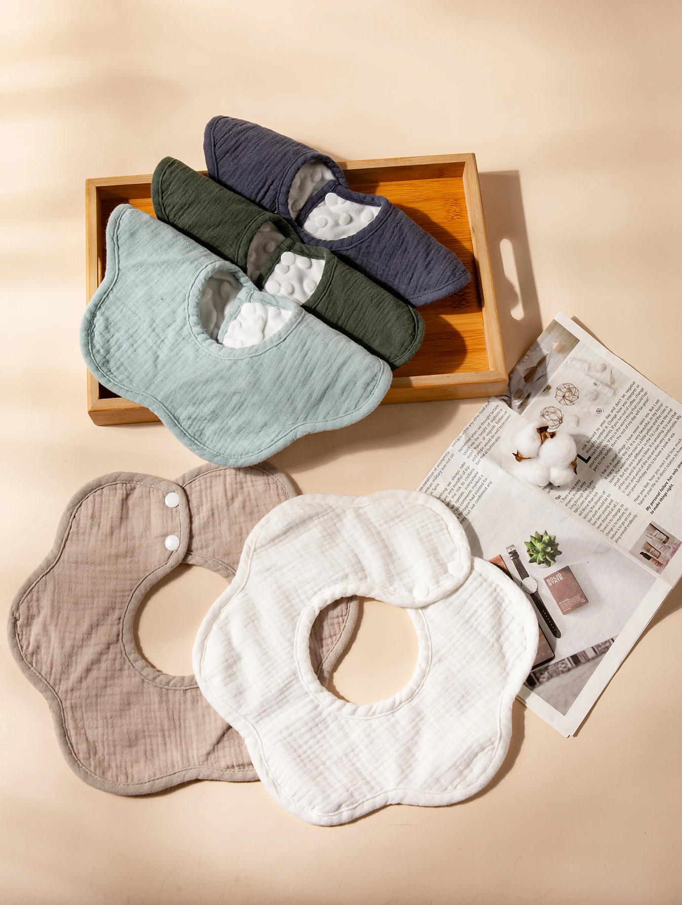 Bavoir en coton doux pour nouveau-né, serviette de salive pour bébé, écharpe en gaze, pétale de 360 degrés, fournitures d'alimentation pour garçon et fille