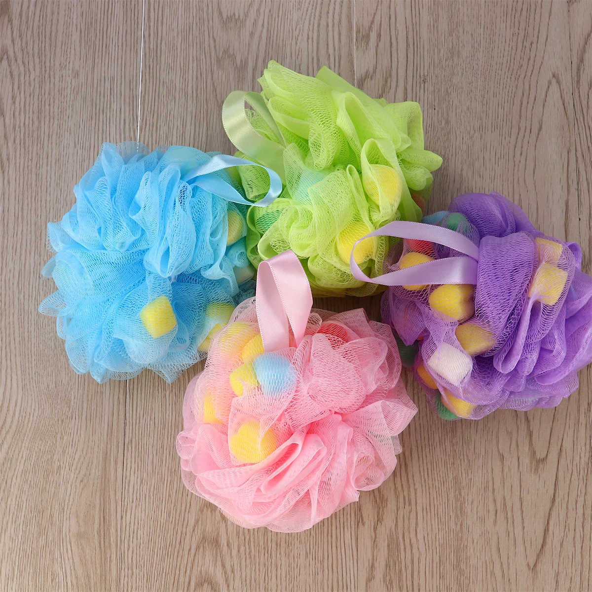 

4pcs Colorful Bathing Balls Sponges Home Household Adult Shower Baby Hanging Mesh Sponge Material Durable Lightweight