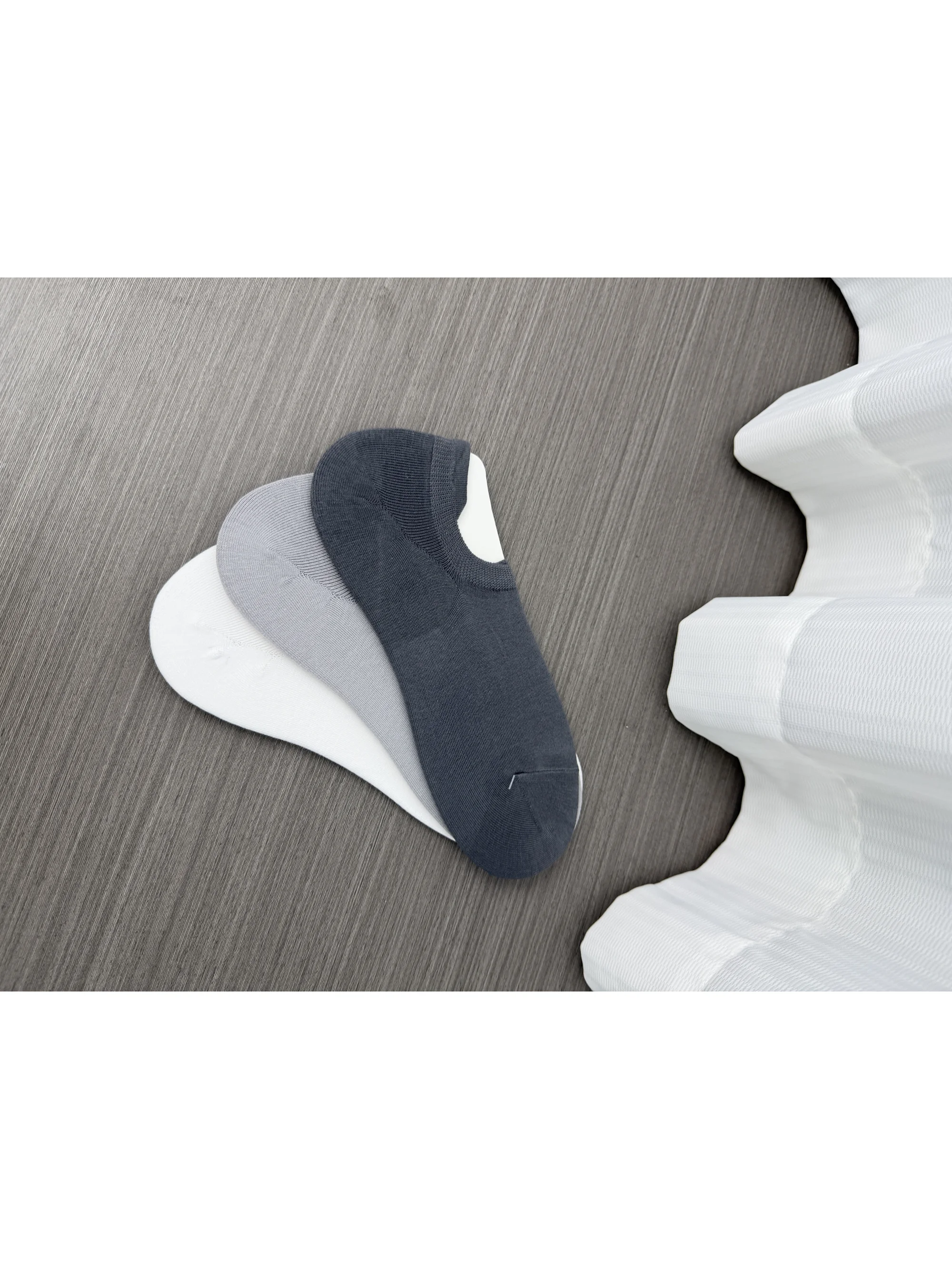 Men's Invisible Socks Three Pairs Anti-slip Breathable Absorbent Boat Socks Non-slip Home Comfortable Cotton Socks