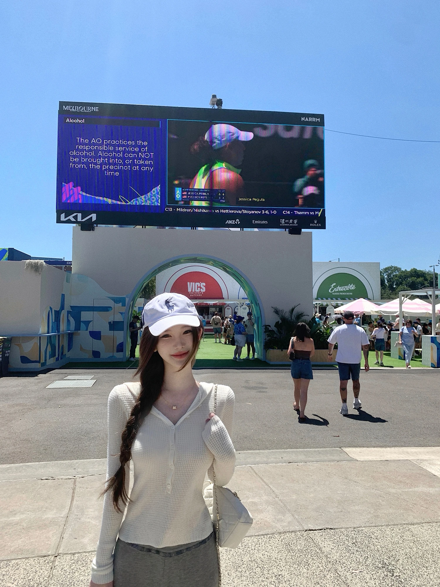 

JMOP Qui Easy Soft Wool Blend Hoodie Knitted Women's Slimming Top Polyester 39% Acrylic 30% Nylon 25% Wool 6% Long Sve