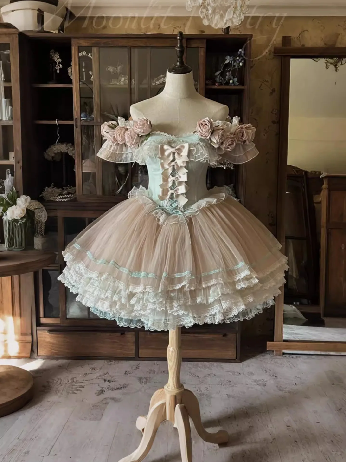 Vintage elegantes Prinzessin-Lolita-Kurzkleid, ärmellos, schulterfrei, 3D-Rosenschleife, Schnürung, schmale Passform, Geburtstagsparty-Kleid für Frauen