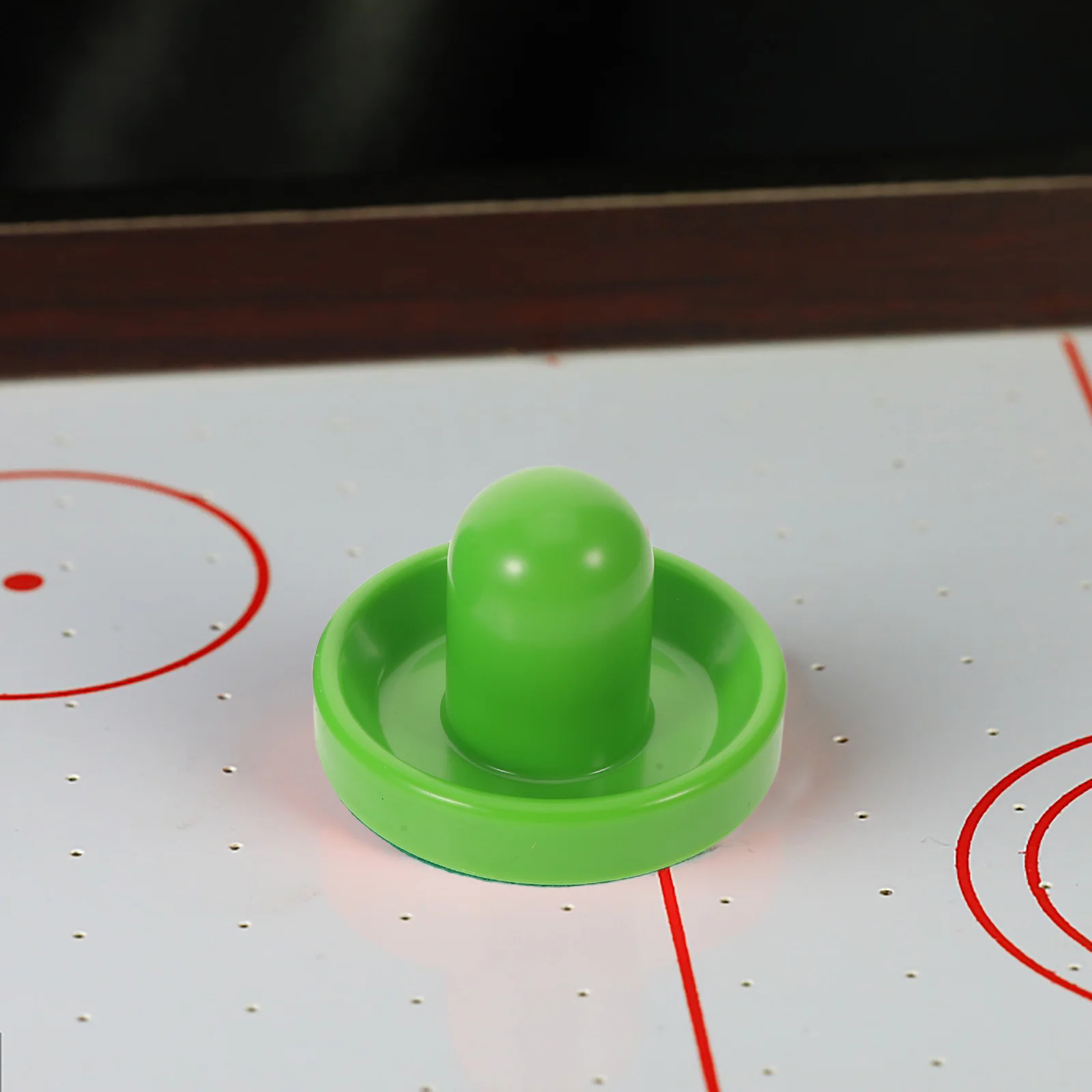 

2Sets Table Top Hockey Accessories Air Hockey Pucks and Pushers Green Plastic Indoor Game Replacement Parts for Home Family Fun