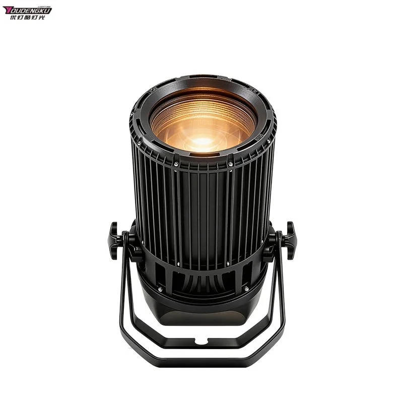 

4 штуки высокоярких водонепроницаемых уличных светодиодных прожекторов IP65 DMX 200W COB с теплым и холодным белым светом 2-в-1, с зумом и функцией фокусировки.