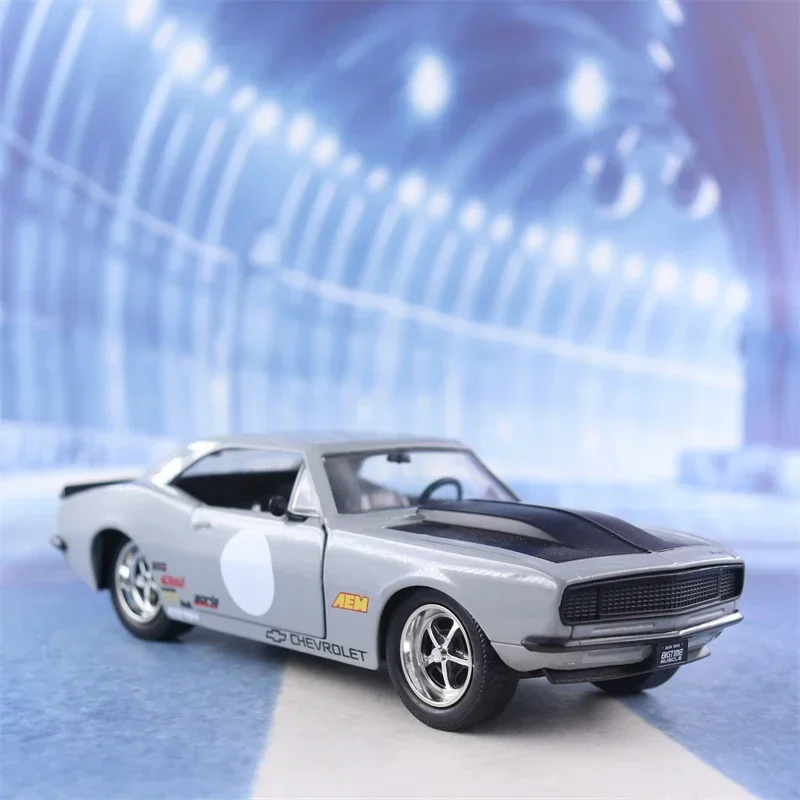 1:24 1967 Chevrolet Camaro Hohe Simulation Diecast Auto Metall Legierung Modell Auto Spielzeug für Kinder Geschenk Sammlung