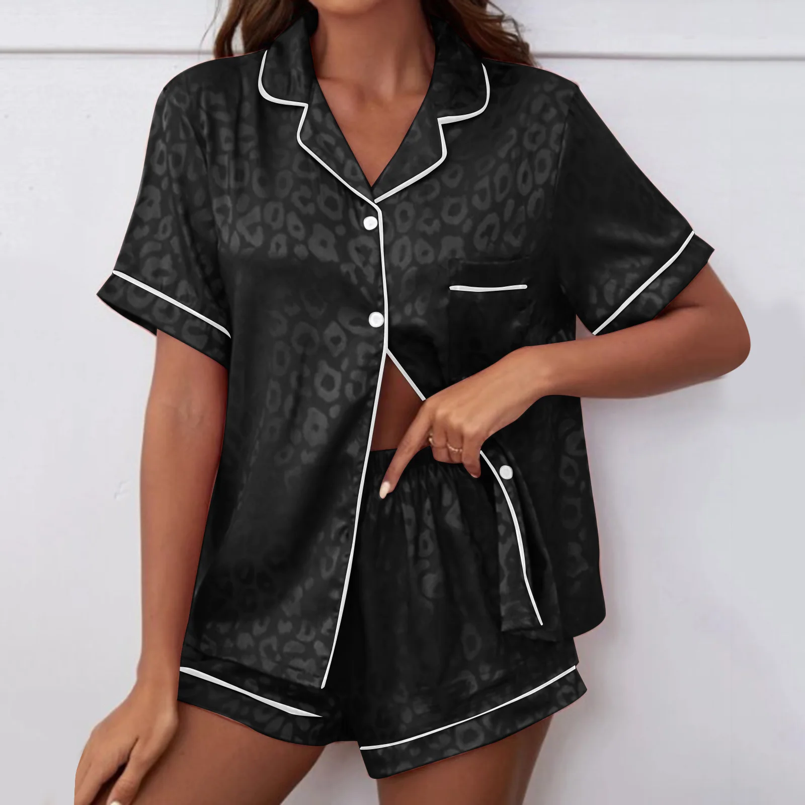 Frauen Pyjama Set Satin bedruckte Hauskleidung Kurzarm Revers Tops kurze Hosen Seide bequeme Shorts Anzug Lounge wear Sommer