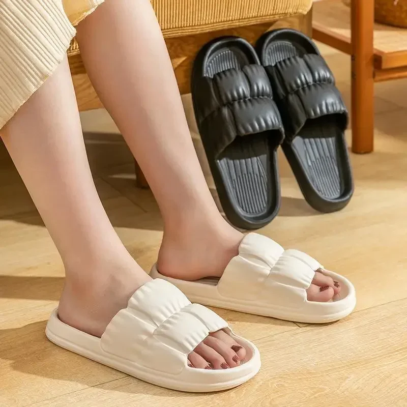 Popular pleated petal slippers for women in all four seasons, couple's slippers, women's home shoes, household EVA slippers image 2
