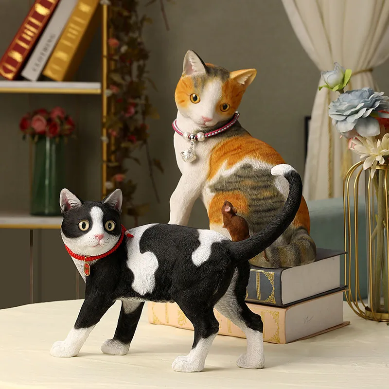 

Creative gift simulation cat figurines, cute orange cat, cow cat, tricolor cat resin models, living room desktop decoration