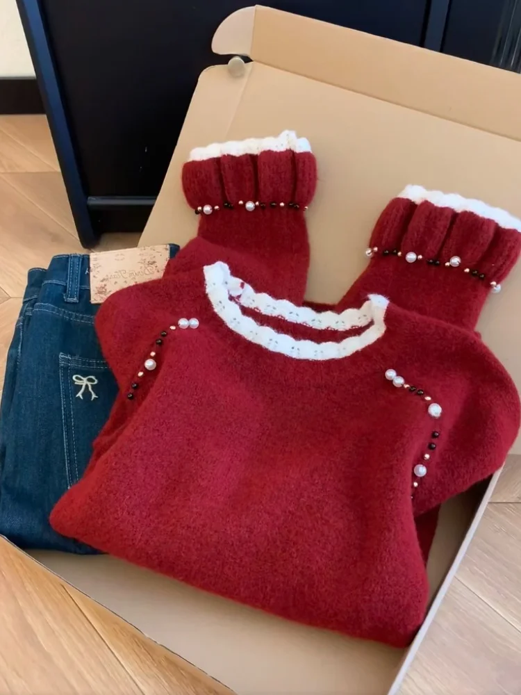 

Retro Red Bead Splicing round Neck Knitted Sweater Women's Winter High-End Feeling Anti-Aging Knitwear Self-Keeping Style
