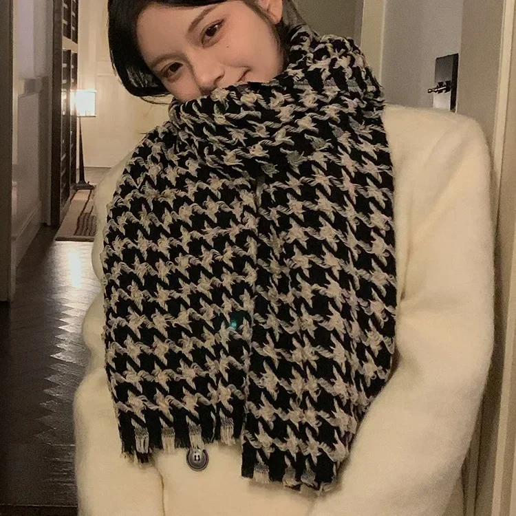 Fashionable and Minimalist Thousand Bird Grid Designer Scarf for Women Winter Warm Neck Scarf Advanced Versatile Shawl Gfits