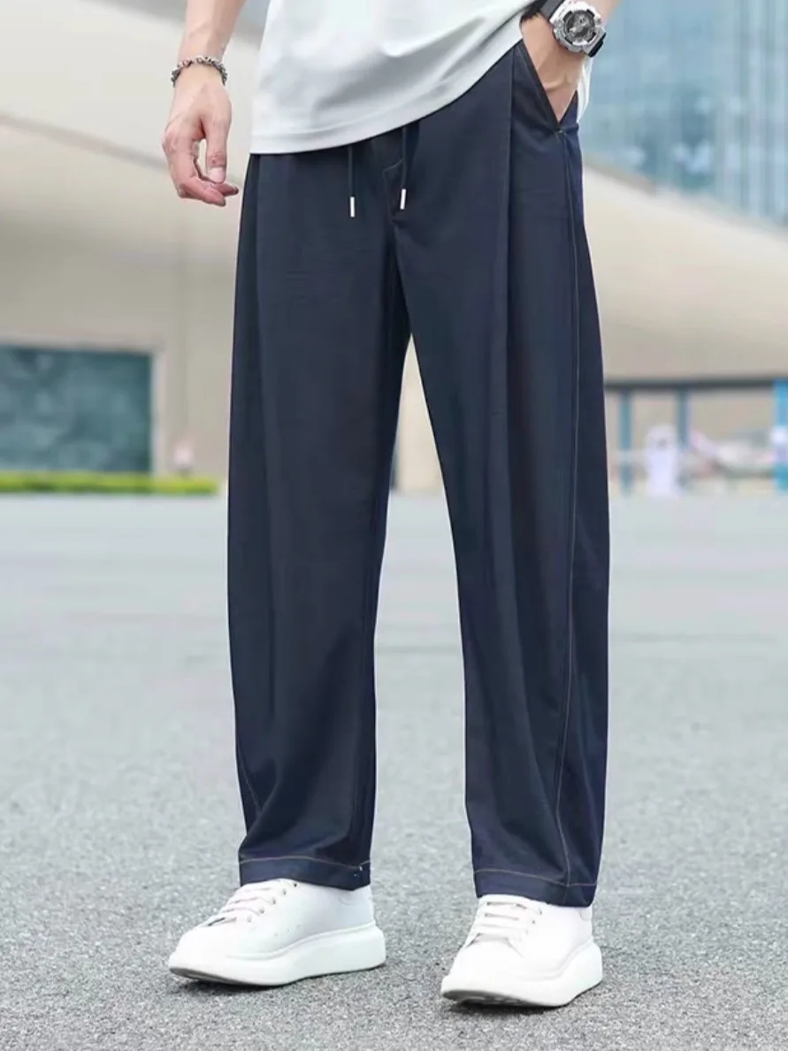 

Новые летние мужские джинсовые брюки из мягкого денима: свободные, прямые, тонкие, модные, повседневные, универсальные, из мягкого дышащего хлопка, длинные.