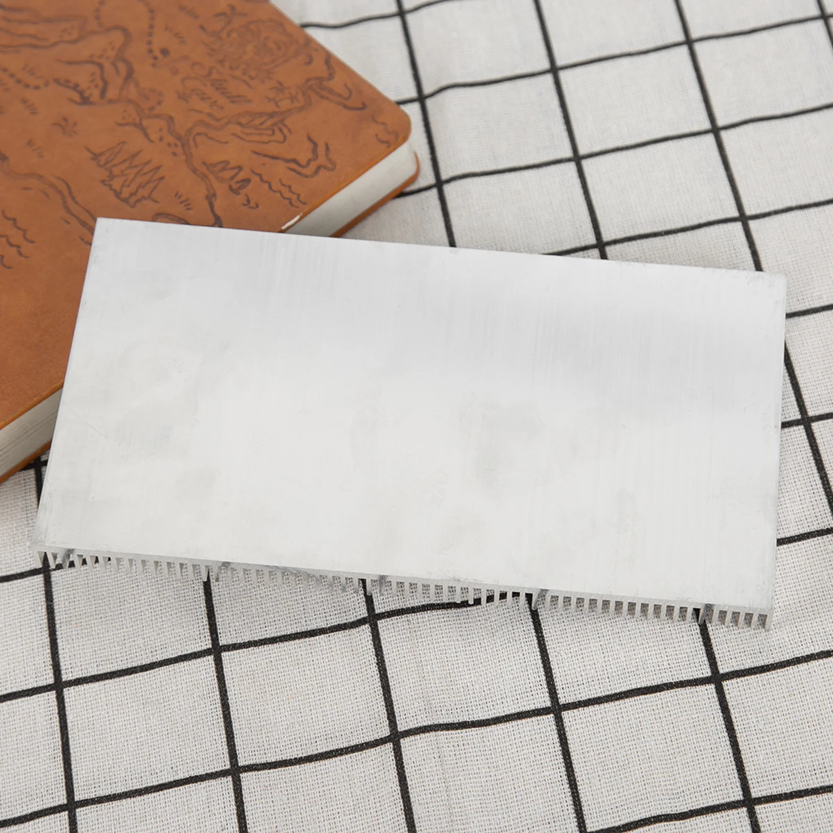 1 قطعة بالوعة الحرارة الألومنيوم 100 × 186 × 12 مللي متر عالية الكثافة الأسنان لوحة تبديد الحرارة مكونات إلكترونية