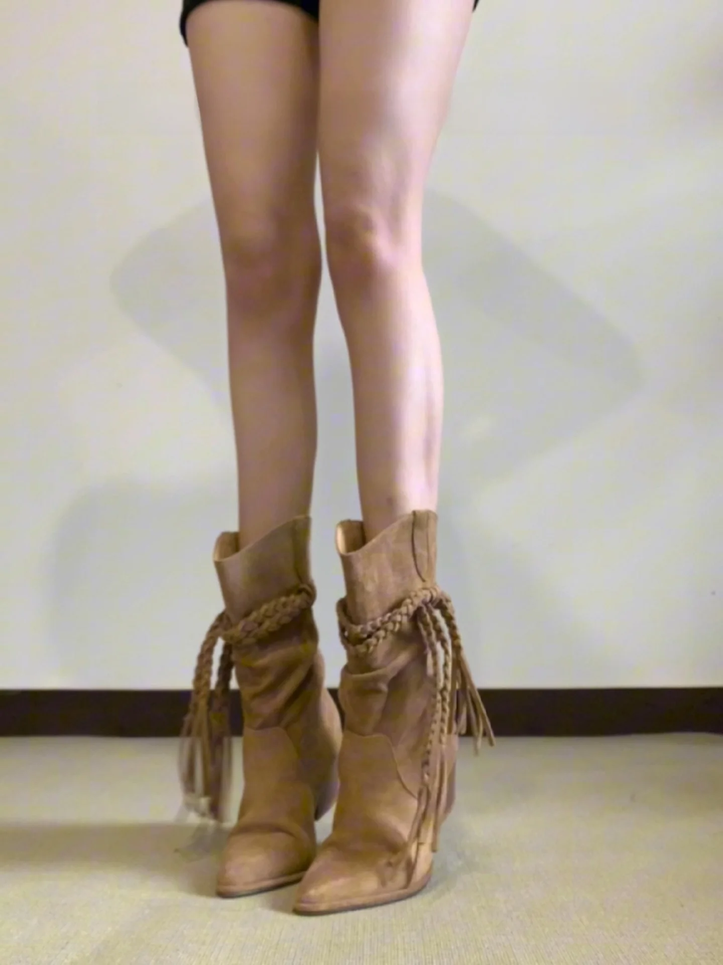 

Leather Emed Folded Western Boots Women's Pointed Toe Thi Heel Fringe Braid Strap Mid-Calf Boots Vintage Sle ort Tube