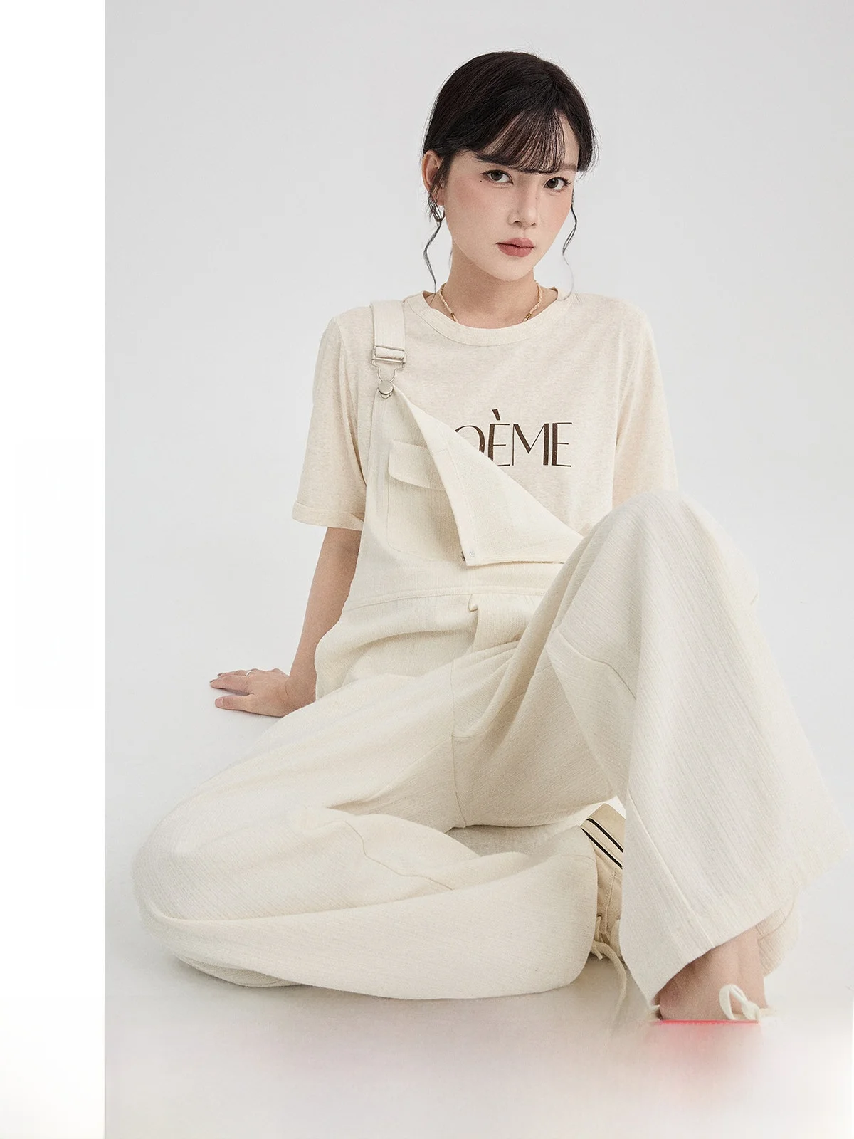 

Свободные джинсовые комбинезоны женские летние, универсальные, повседневные, с прямыми широкими штанинами, с высокой талией, однотонные, для создания молодого образа