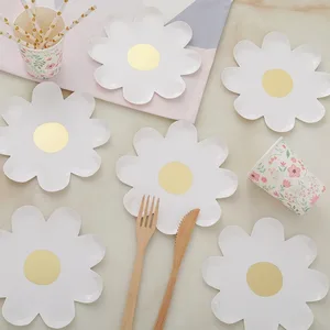 10 최고의 판매 데이지 케이크 장식 - №7