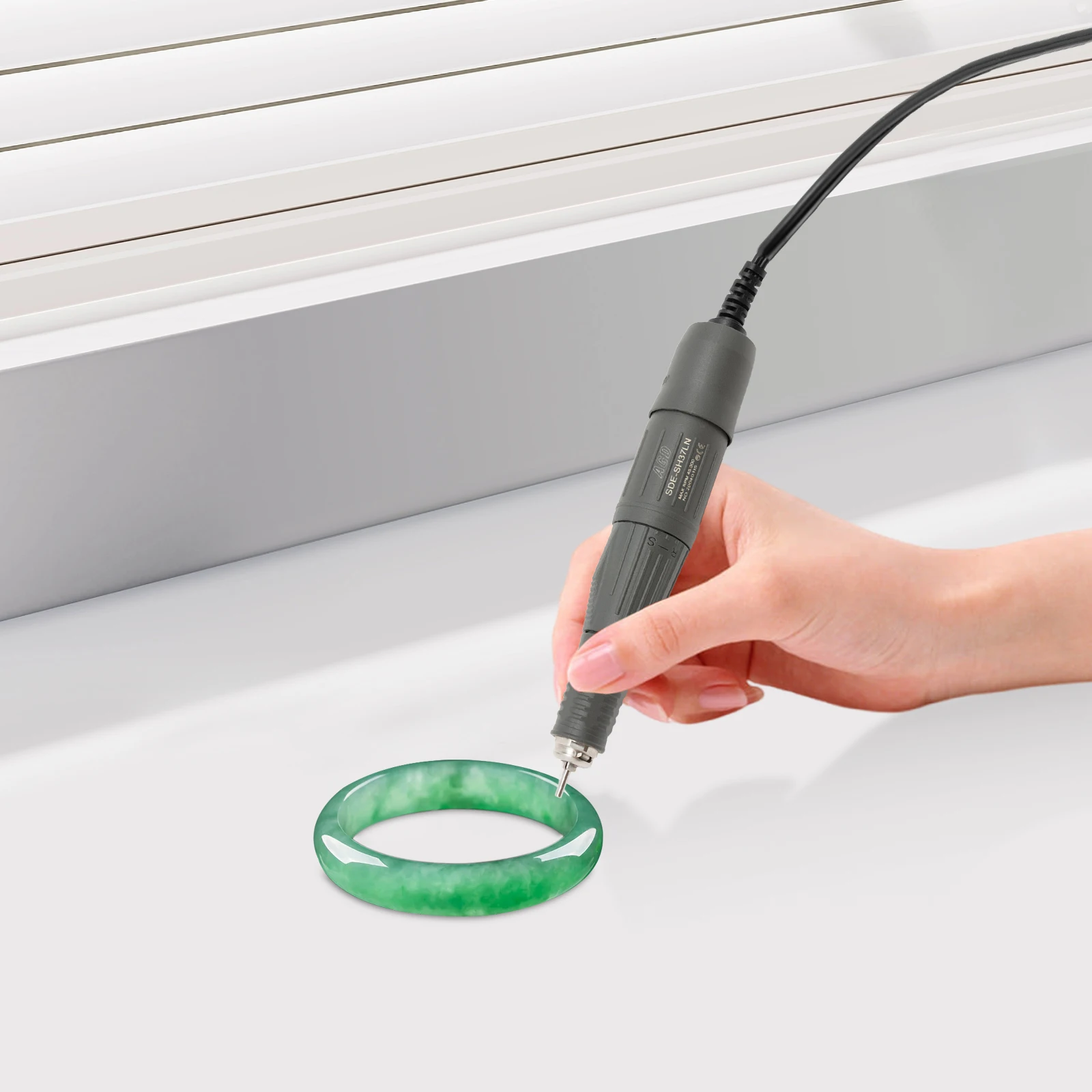 

Modern Polisher Handle 45000r/min Grinding Handle for Jewelry Nail Art Carving Beauty Wood Carving 10*4*4cm