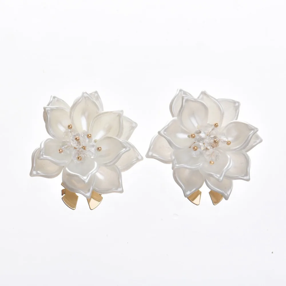2PCS Koreanische Mode Kamelie Blume Manschettenknöpfe Hemd Tasten Dekorative Accessoires für Frauen Elegante Schmuck Geschenke