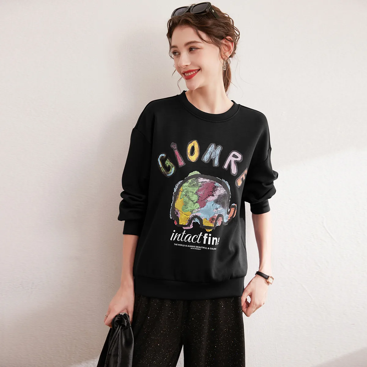  LOUIS YAO Lazy Style Graffiti Sweatershirt 2025 Autumn Contrast Colo Loose Hoodies Round Neck Long Sleeve Top Chic Wear