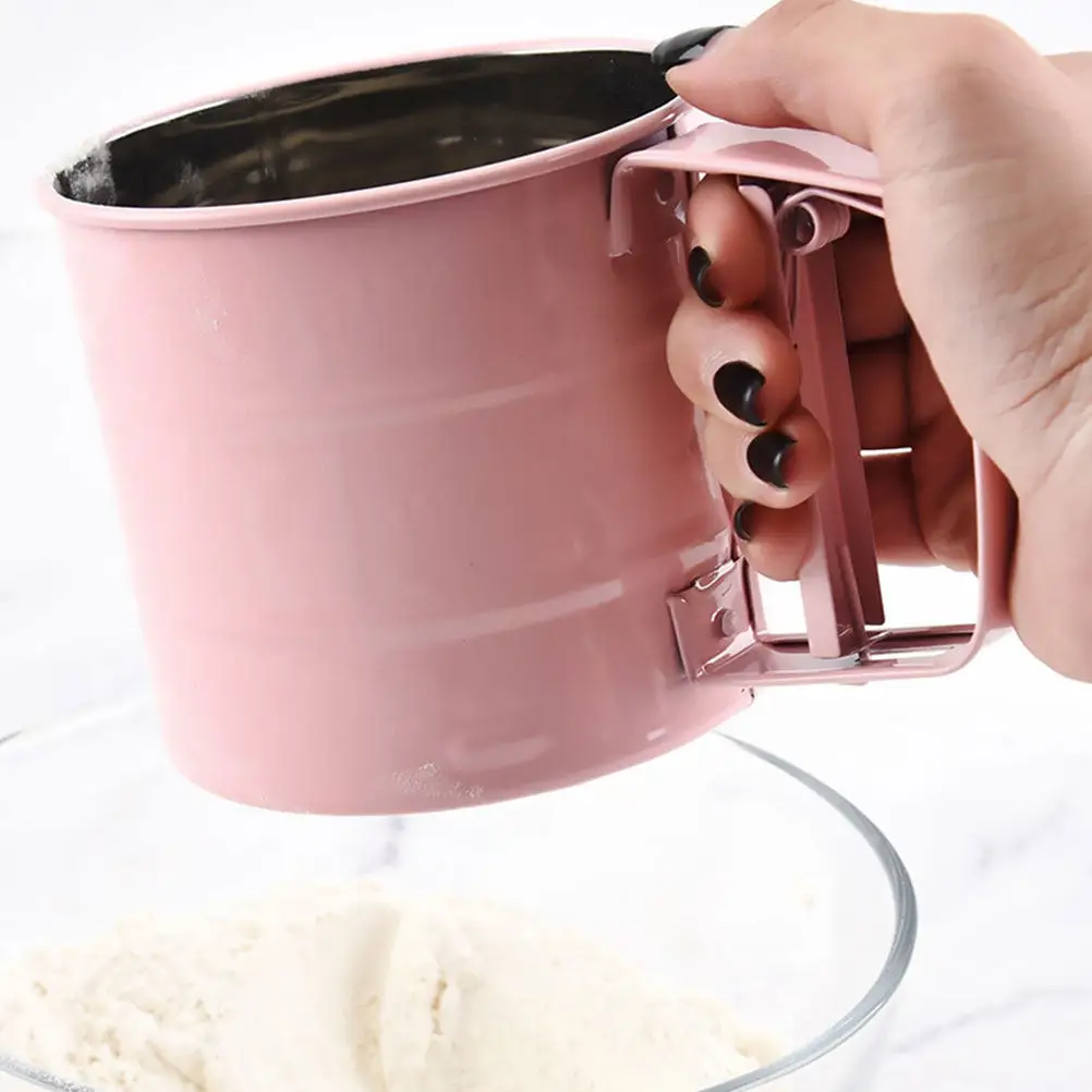 1Pcs Handheld Flour Sifter Premium Stainless Steel Fine Mesh Baking Sifter for Powder Sugar Bread Pizza Dough Cookie Cake