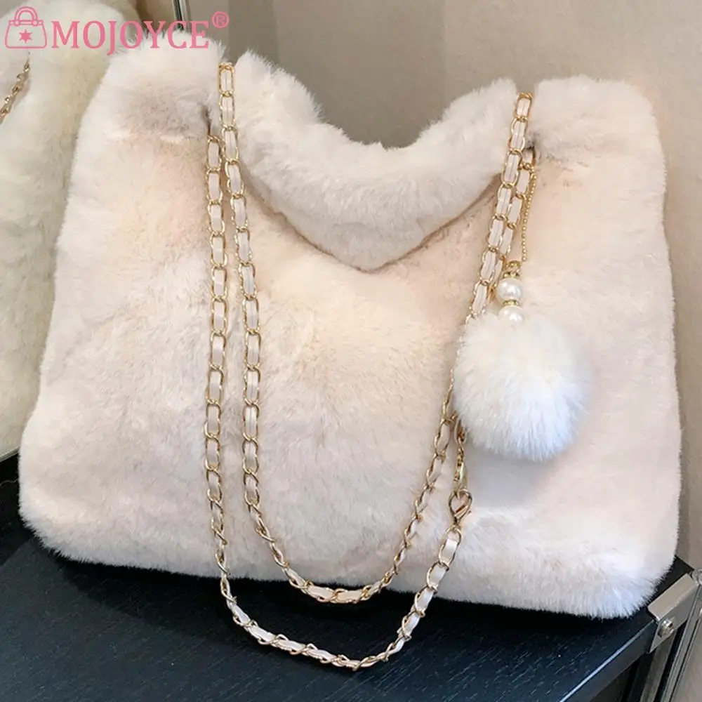 Women Plush Satchel Bag Soft Fluffy Tote Handbag Faux Fur with Pendant Large Capacity Female Fashion Travel Bag