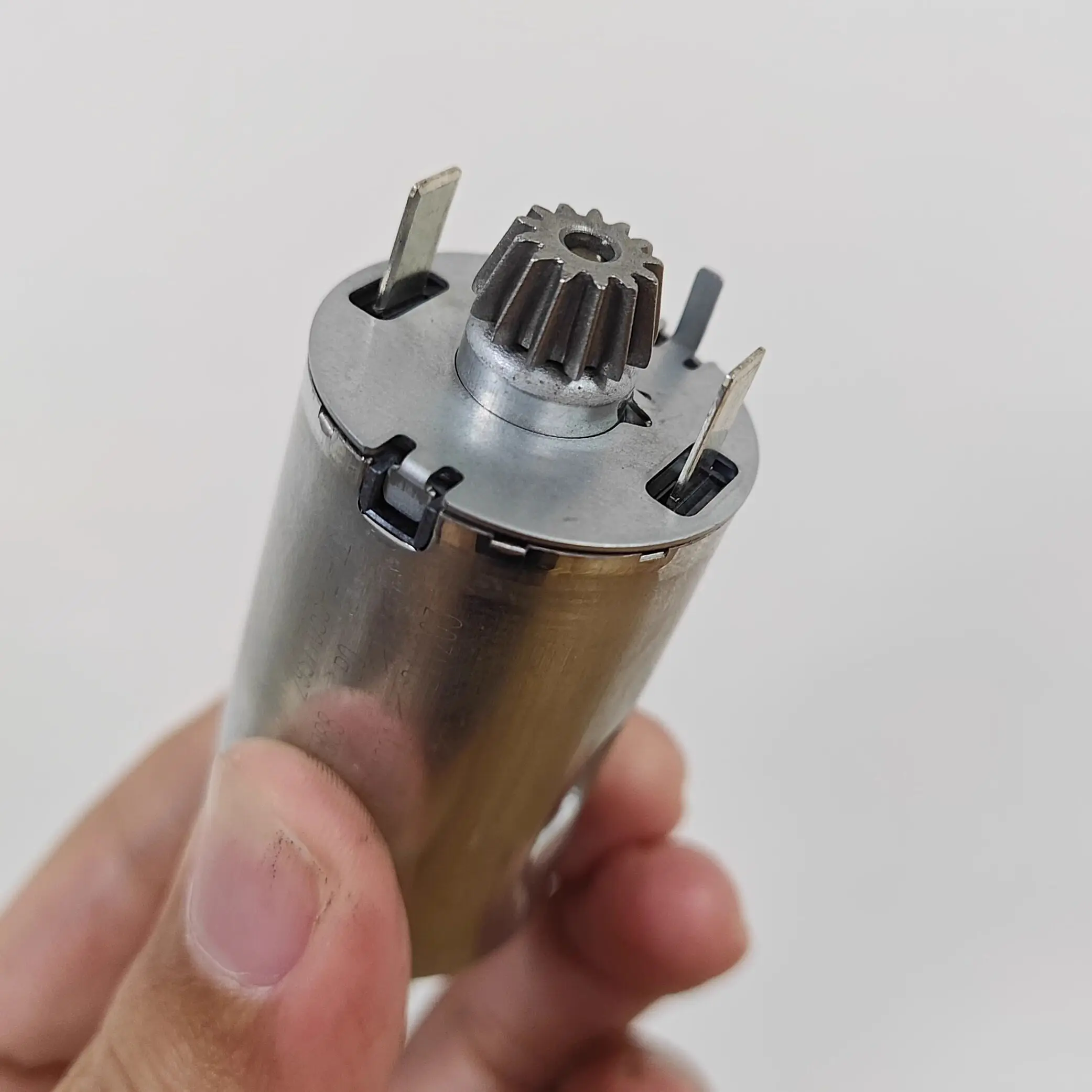 Electronic throttle ETC exhaust valve EGR imported motor motor 29SYT053-2-L2