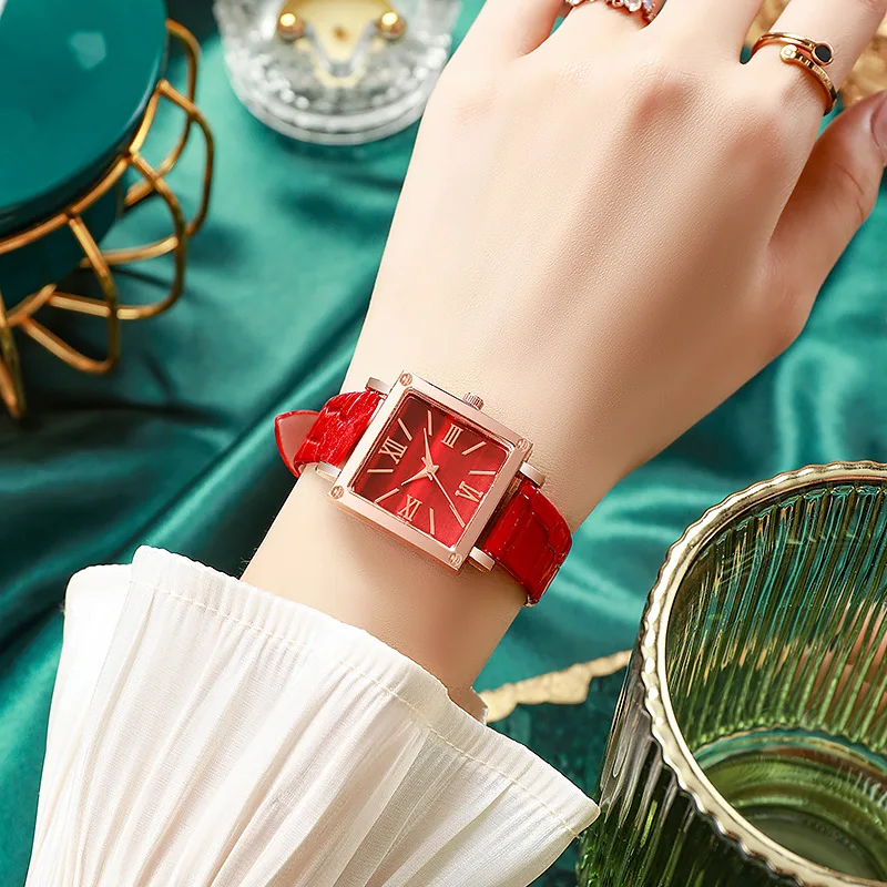 

1pc-Fashionable and Minimalist Women's Square Belt Quartz Watch New Popular Retro High-end Roman Watch