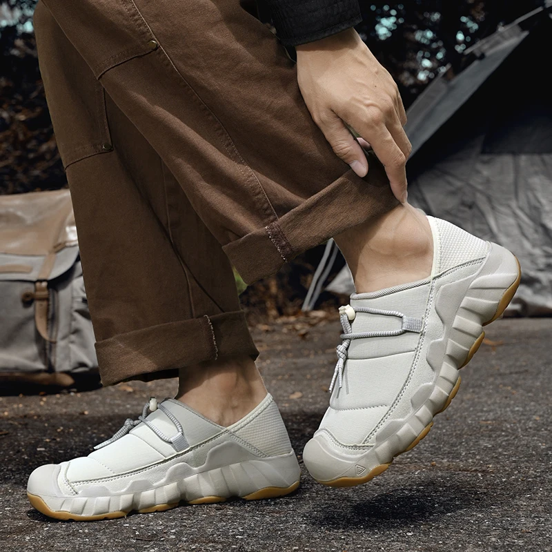 Nieuwe wandelschoenen voor heren, antislip, buitenreizen, kamperen, herenschoenen, winter, katoenen draad, warme schoenen, herenschoenen voor het hele seizoen