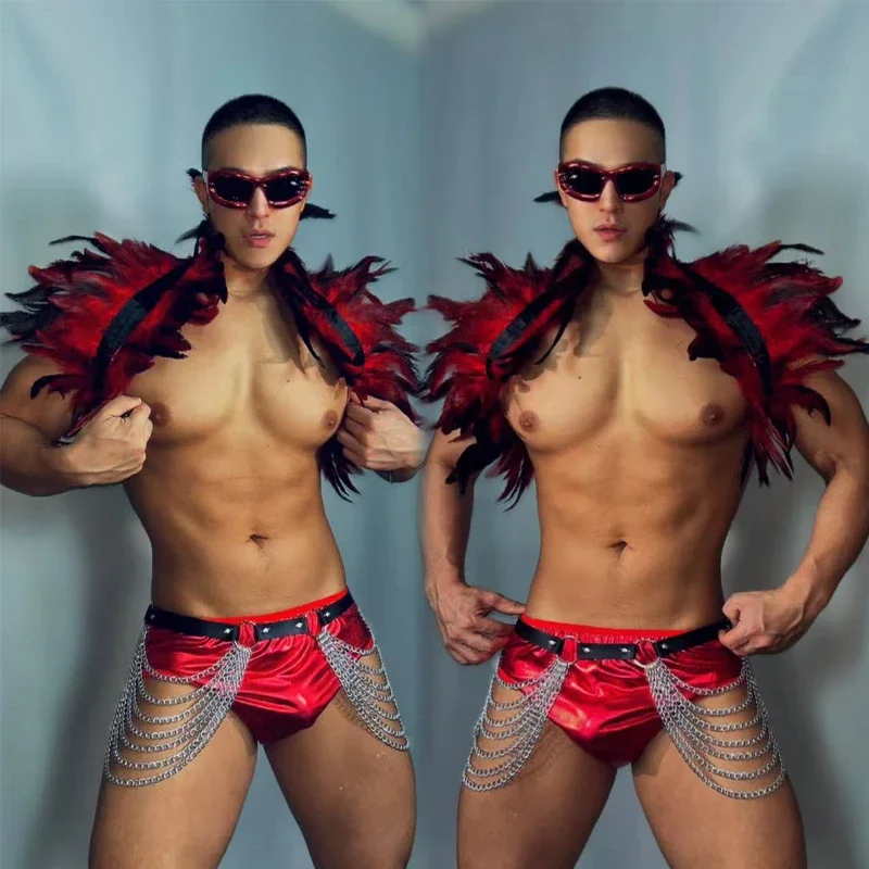 

Мужской костюм танцовщицы Gogo на Хэллоуин, плащ с красными перьями, лазерные трусы, мускулистые мужские сексуальные костюмы для танцев на пилоне, Dj Ds Rave, XS7170