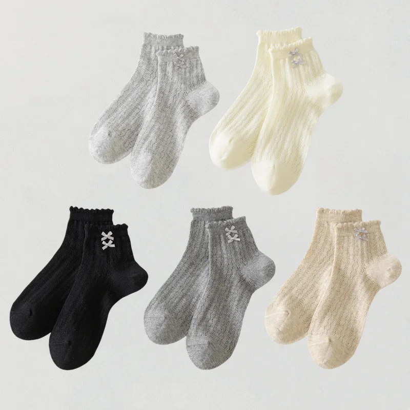 1/3/5 Paar kurze Spitzen-Mesh-Socken mit Schleife für Kinder, Sommer-Socken aus dünnem Garn, hohl, atmungsaktiv und vielseitig.