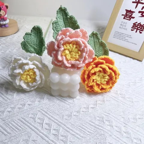 수제 크로 셰 뜨개질 모란 꽃다발 그라디언트 색상 시뮬레이션 꽃 손으로 짠 모란 양모 짠 꽃 인공 꽃 선물 장미