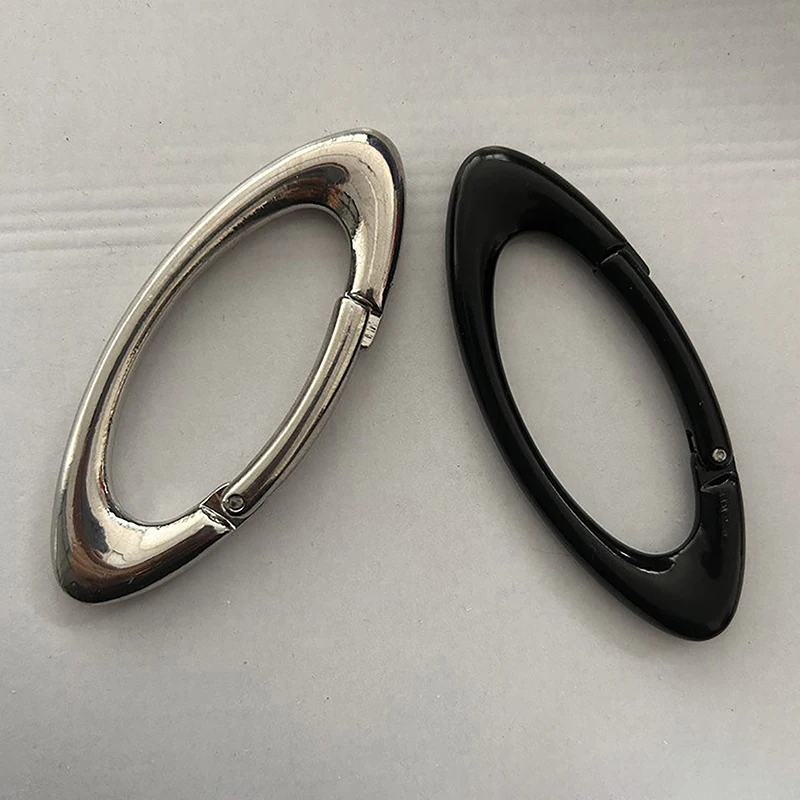 

Fashion Oval Multifunctional Belt Buckle For Women Men Simplicity Belt Buckle Accessories Unisex Key Ring Alloy Carabiner