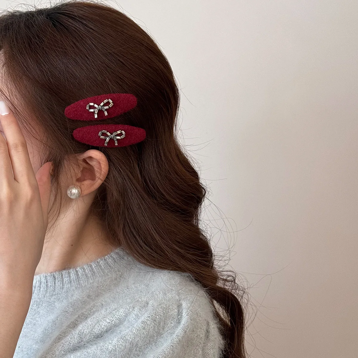 

Red Bow Hair Side Clip Versatile Woolen BB Clip for Forehead Hair Headwear Bangs Hairpin Sweet Temperament Styling Accessories