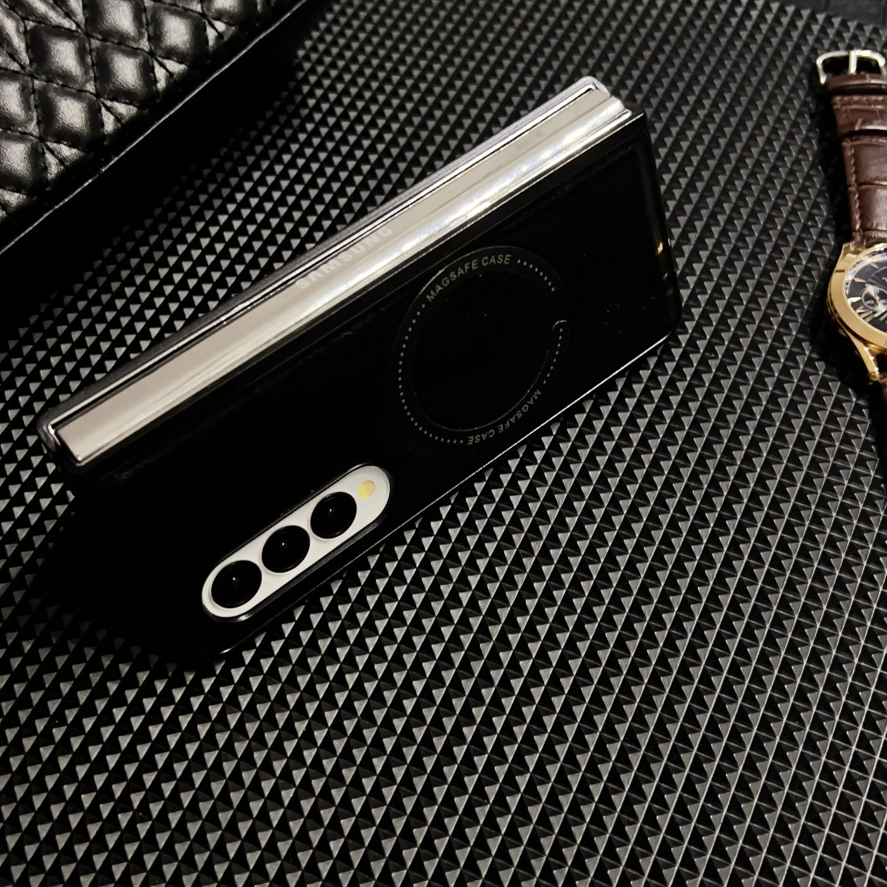 Чехол Magsafe для Samsung Galaxy Z Fold 6, 5, 4, 3, складной кожаный противоударный защитный чехол с магнитной беспроводной зарядкой, аксессуар