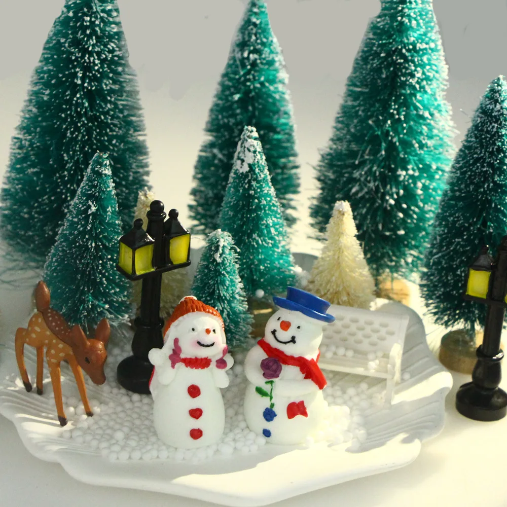 1Pcs "Merry Chrismas" Sisal Simulation Christmas Tree Miniature Scene Snowflakes Little Pine Needle