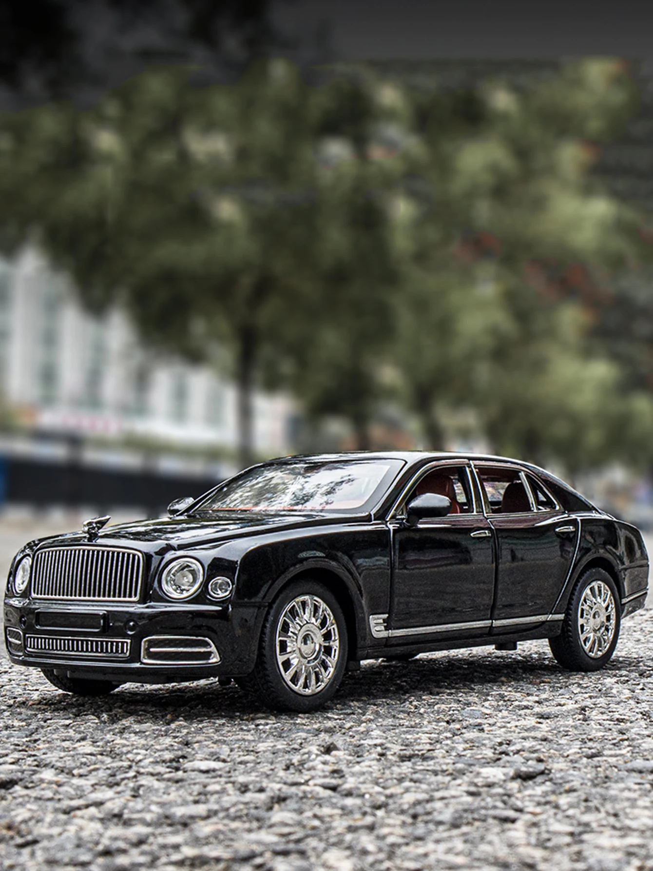 

1:24 имитация модели седана из цинкового сплава, статическое украшение, металлический коллекционный подарочный автомобиль