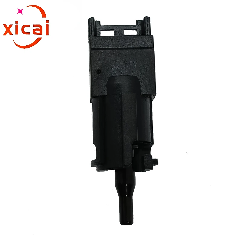 

2 pin Ambient Air Temperature Sensor For RAM OEM AX464 68138681AB, 68138681AC, 68138681AD, 68138681AE, 68457701AA,