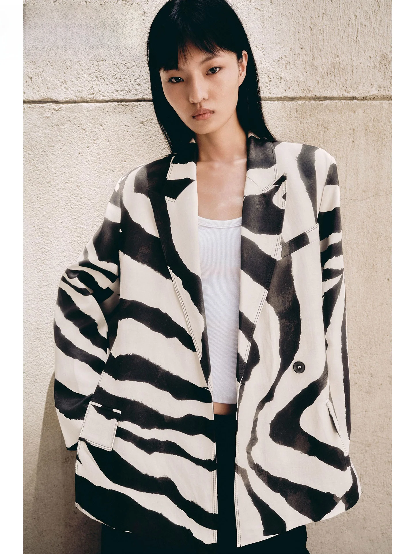 

ZAPRHA Уникальный Жакет с Анималистичным Принтом, Свободный Повседневный Костюмный Пиджак для Женщин, Осень 2025, Модный Повседневный Стиль, Женская Специальная Верхняя Одежда
