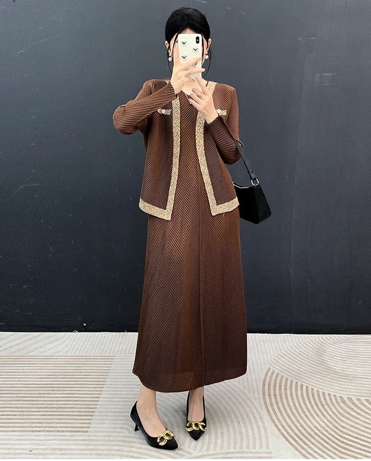 Miyake Pleated Set 2026 Autumn New Pleated Cardigan + Vest Skirt Two-piece Set Loose Pleated Women