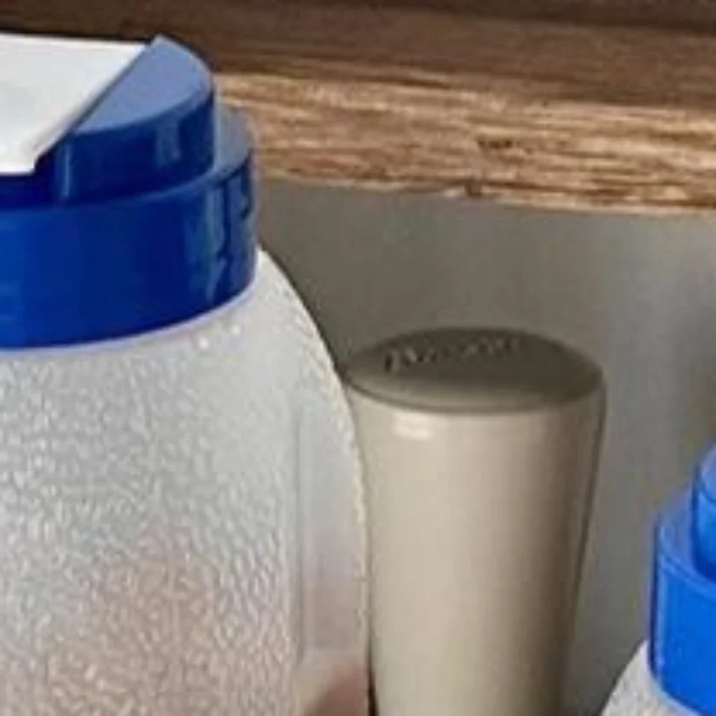 Large Capacity Plastic Water Pitcher With Lid, Portable Juice Dispenser Carafe For Home, Restaurant, Iced Coffee & Cold Drinks