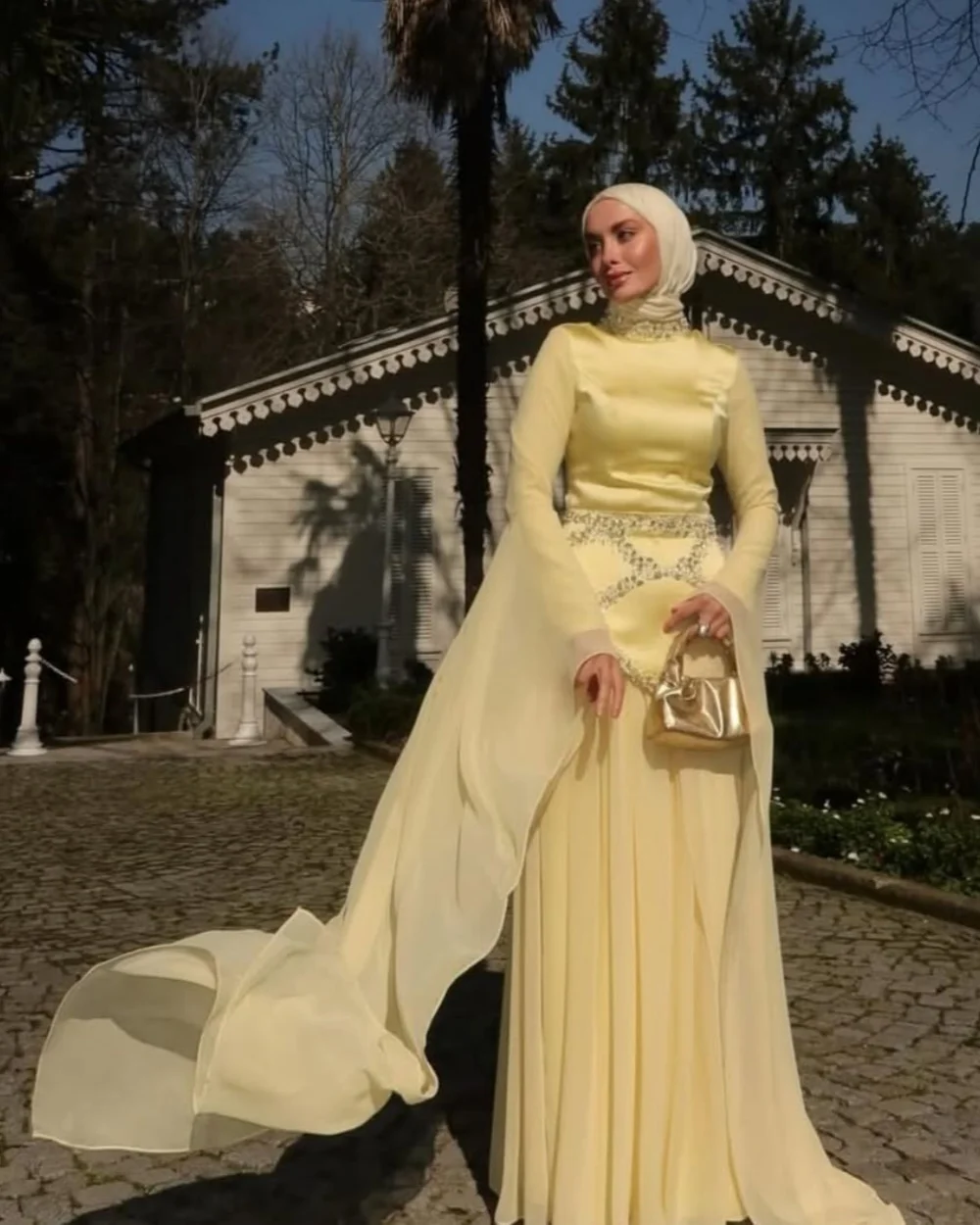 

Customized Classic Chiffon Rhinestone Beading Straight Evening Dresses Fashion High Collar Long Sleeves Floor Lenght Party Gown