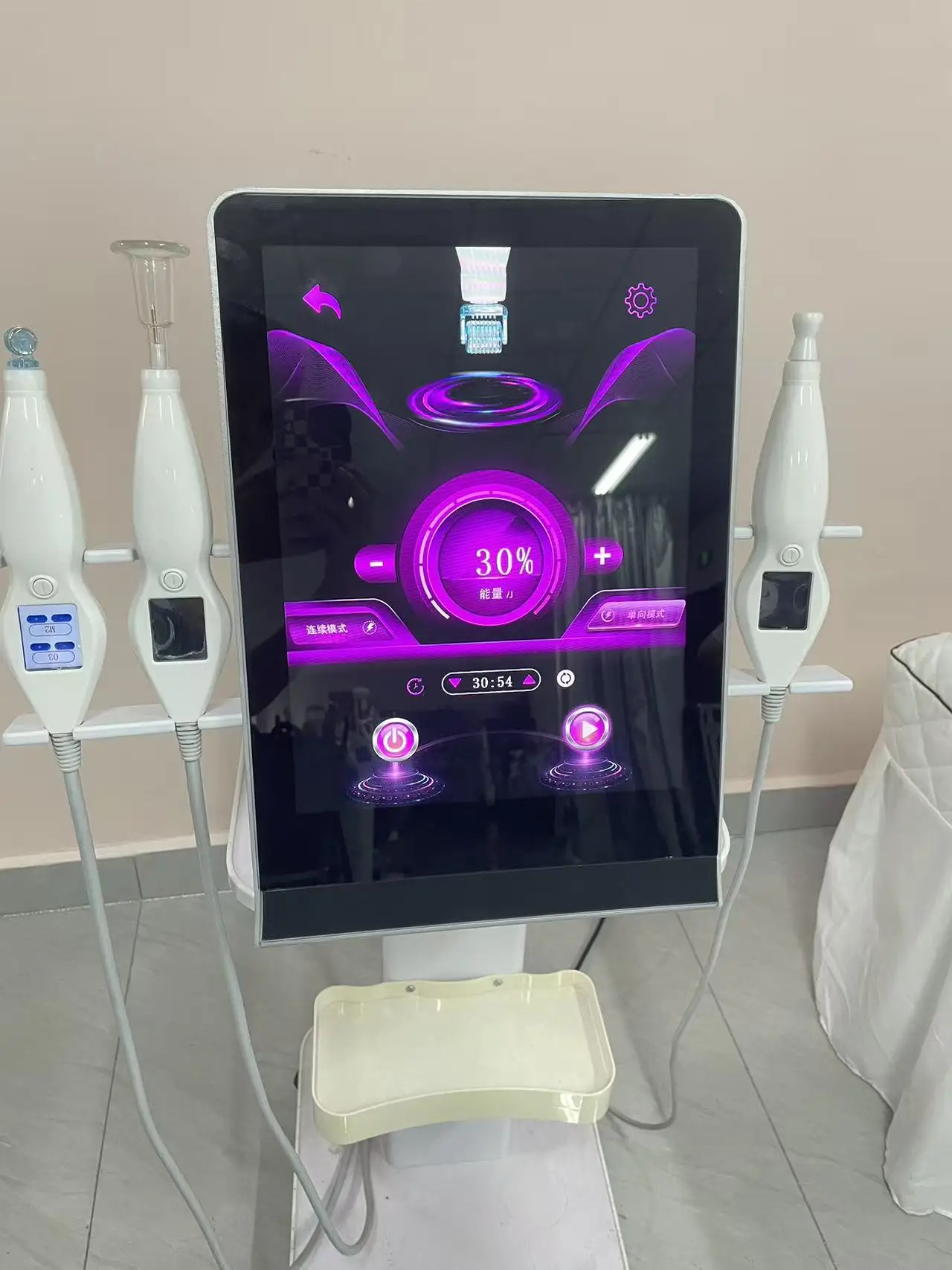 最新の冷温プラズマダイヤモンドスタンプオゾンプラズマ肌若返りアンチエイジングフェイシャルケア美容機器