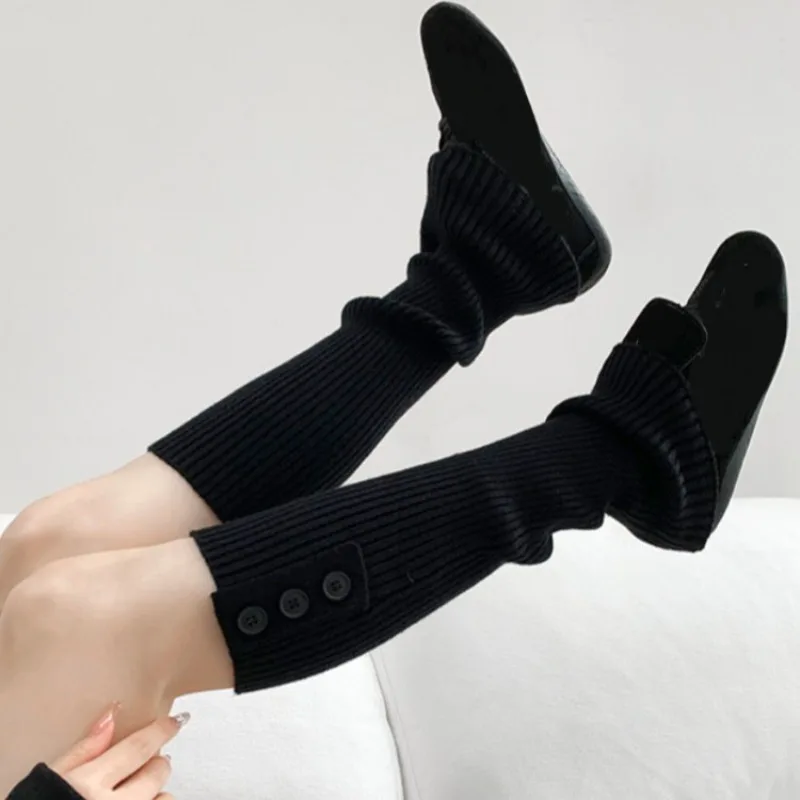 Autumn New Buckle Design Knitted Stripe Calf Sock Cover Versatile Casual Warm Calf Cover Must-have Item for Fashionistas Match