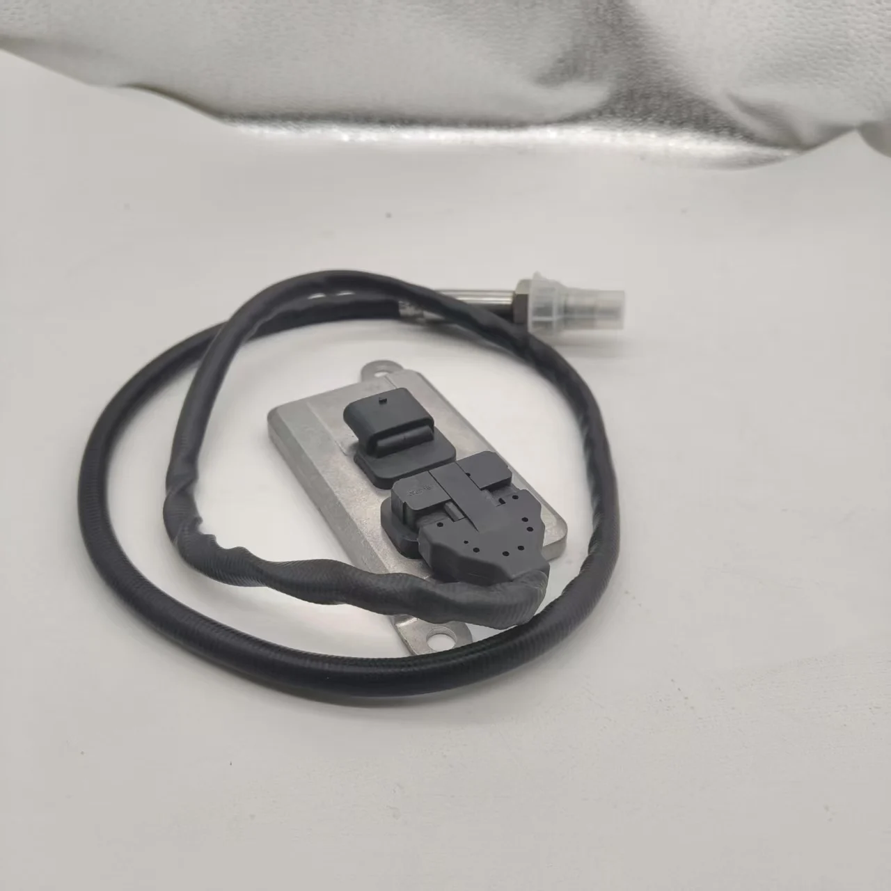 High quality New 5WK96675A  2894940 Nitrogen Nox Sensor For Cummins