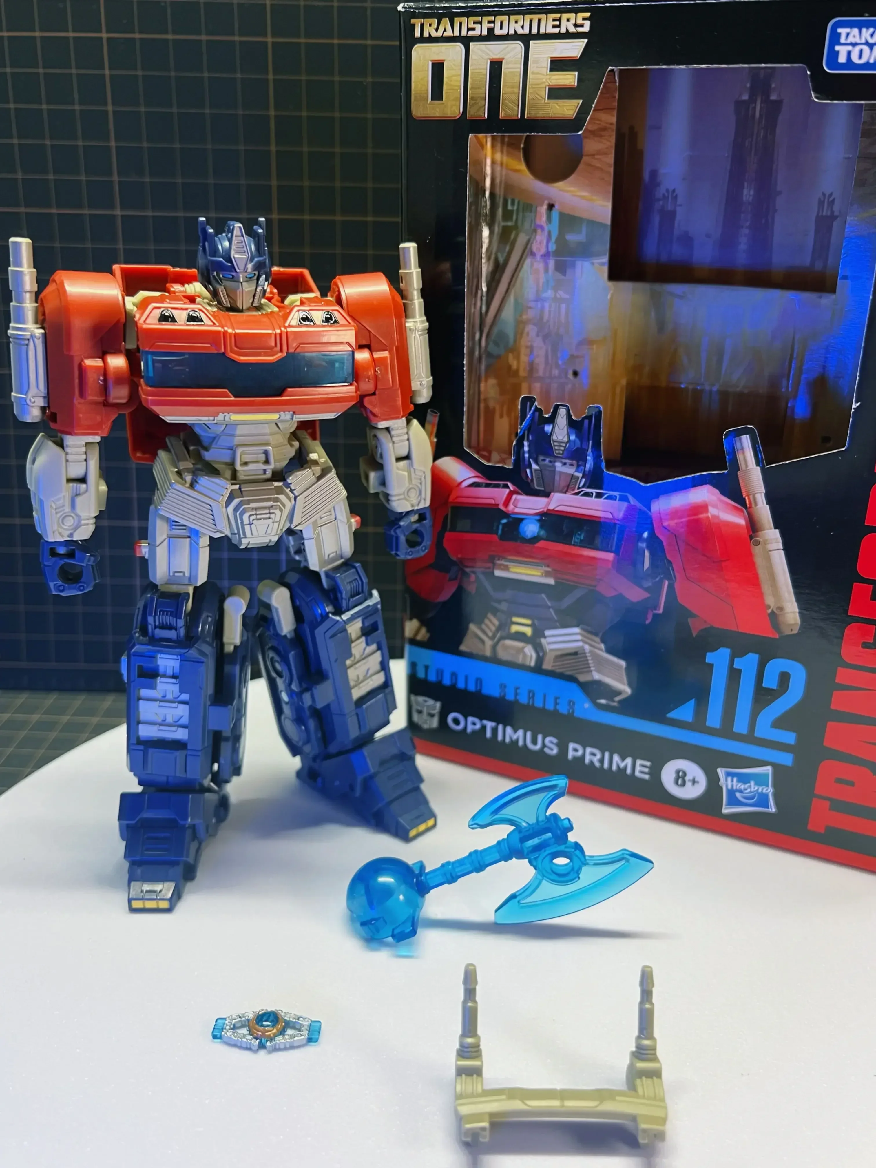 Auf Lager Original Hasbro Transformers 8 Origin Movie Studio Series OP Pillar Robot Autobot Actionfiguren Geschenk Transformationsspielzeug