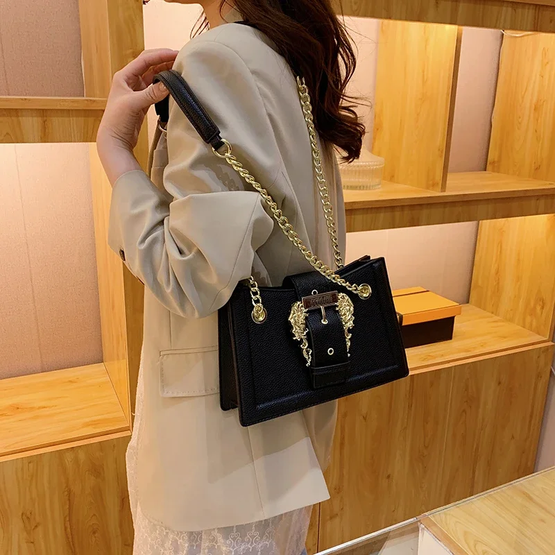 

Elegant Classic Commuter Messenger Purse Bag For Women With Large Capacity And Casual Leisure Use