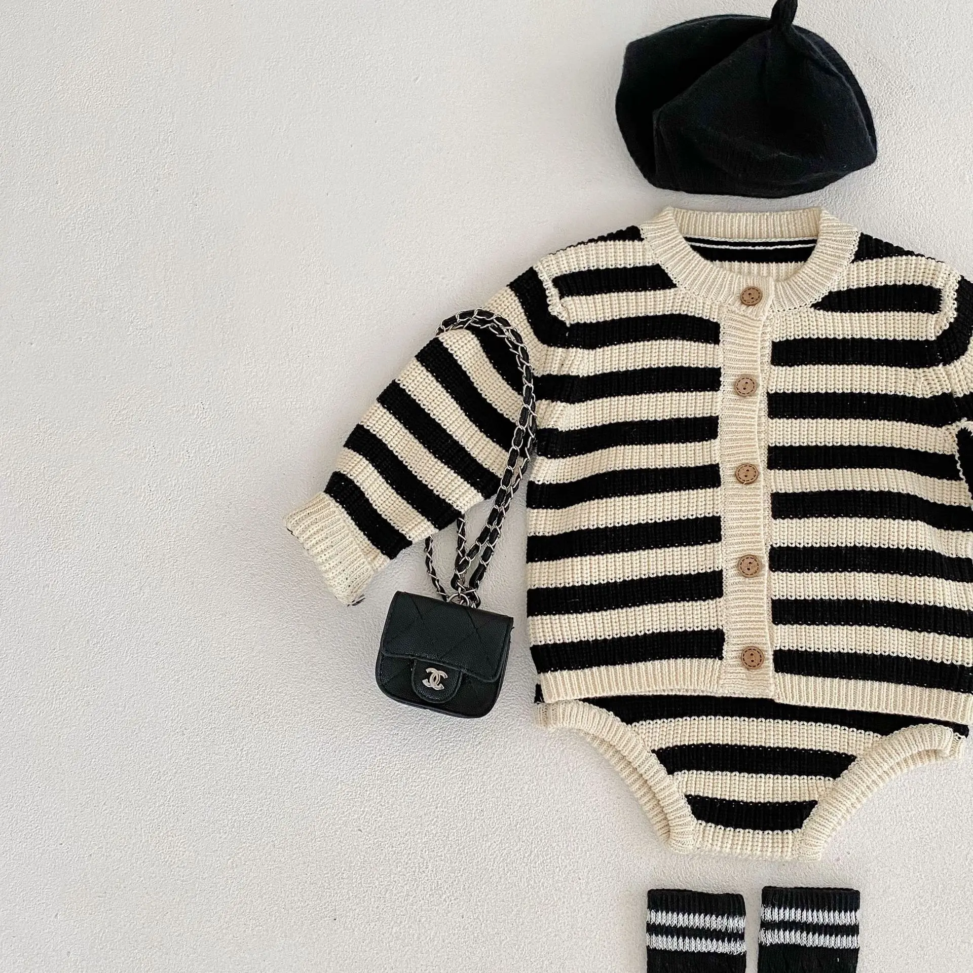 Spring And Autumn Newborn Infant Baby Boys And Girls Baby Set O-neck Knitted Long-sleeved sweater And Briefs Dress Pants Suit