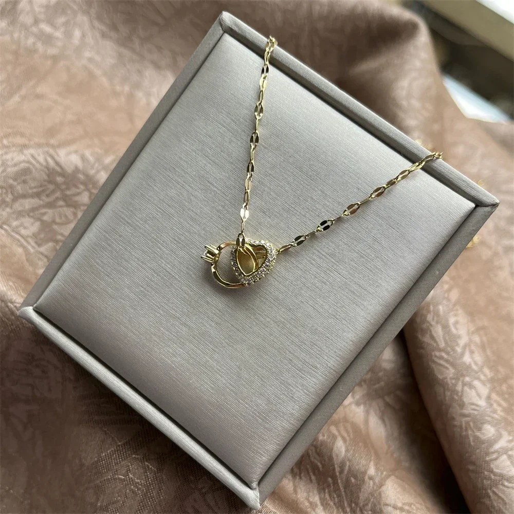 Titanium Steel High Color Retention Eternal Ring Asymmetric Splicing CZ Neck Chain Short Loop Interlocking Heart Necklace Retro