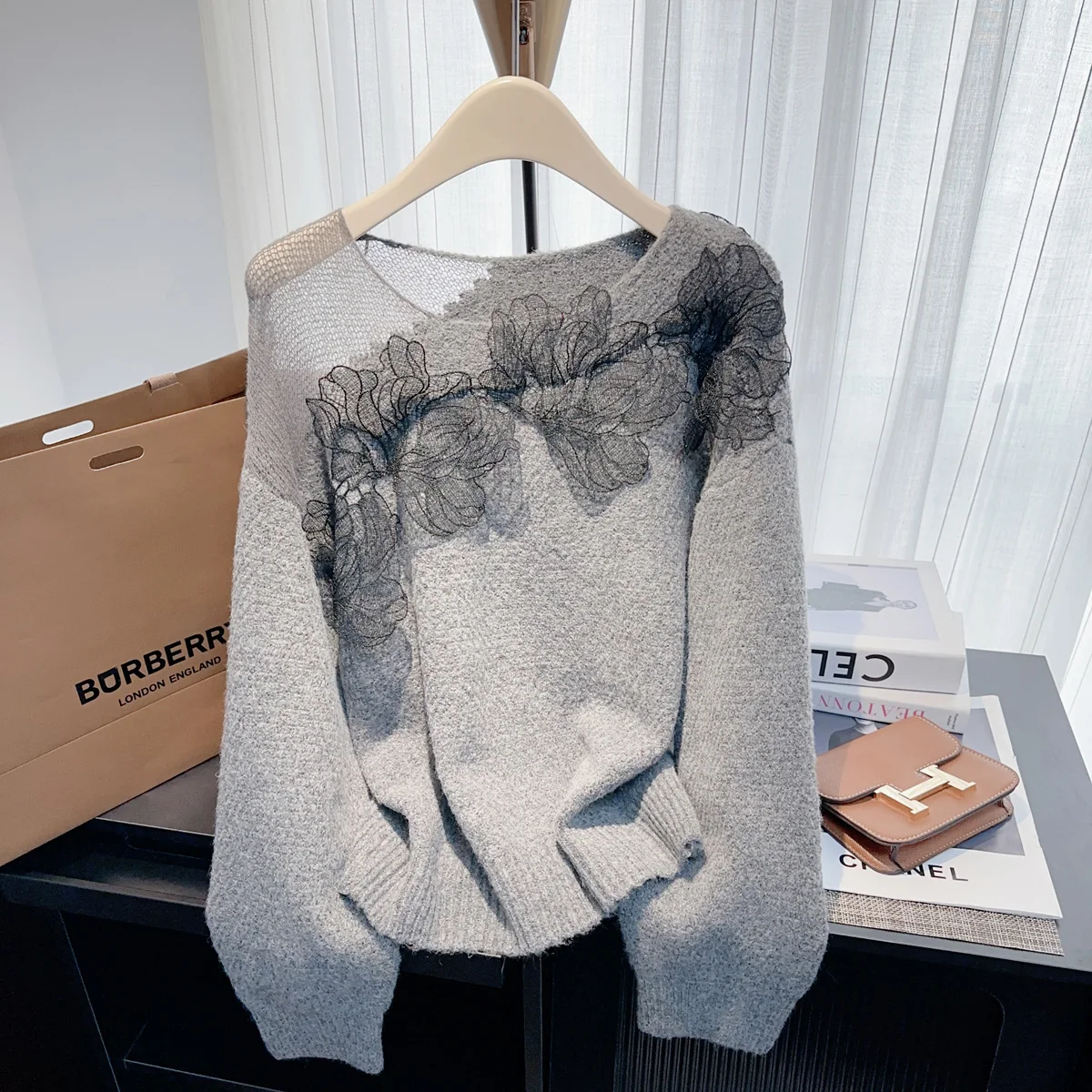 

Autumn Winter Elegant Knitted Hollow Long Sleeve Knitted Tops Through Sweater Tees 90s Vintage Y2k Chic Lady Beach Sweater