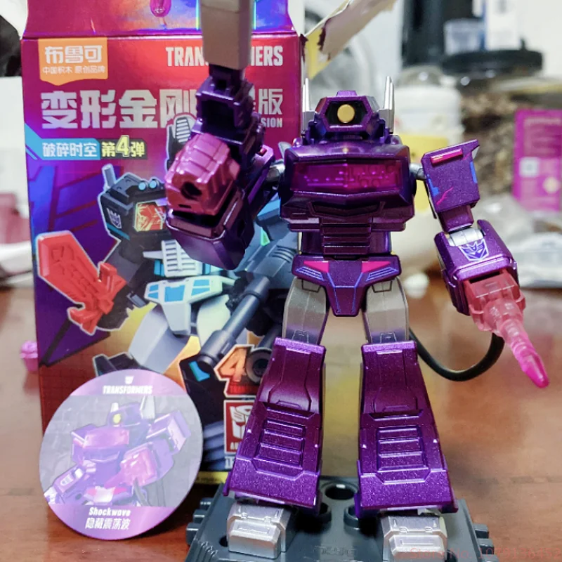 Popular nuevo bloque de palos Galaxy versión 4 Transformers tamaño destrozado impactante Optimus Prime Robot juguete Gif personalizado para niños