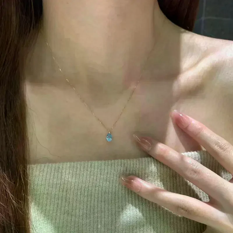 Aquamarine Clavicle Chain Necklace Exquisite Design Women's Summer Fashion High-End Jewelry for Parties
